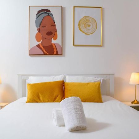Travel & Live Marques Apartments ポルト エクステリア 写真